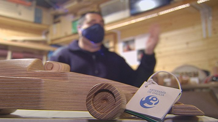 Telexornal - Galicia - Artesán de xoguetes de madeira