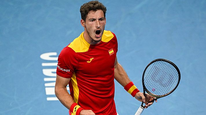 Telediario 1 - España gana a Serbia y se clasifica para las semifinales de la Copa ATP