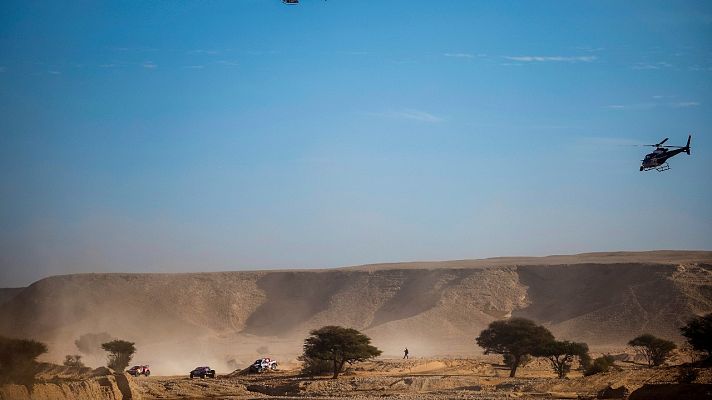 Telediario 1 - Francia vincula la explosión de la semana pasada en el Dakar con un posible atentado terrorista