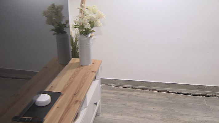 Telediario 1 - Una casa de Los Ramos en peligro de derrumbe