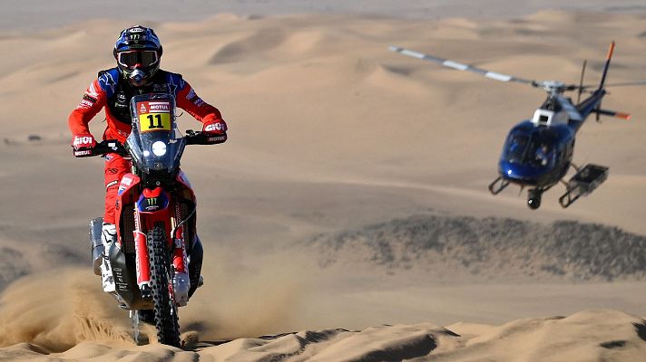 Telediario 1 - Santolino y Barreda mantienen sus opciones en el Dakar 2022 tras la victoria de Cornejo