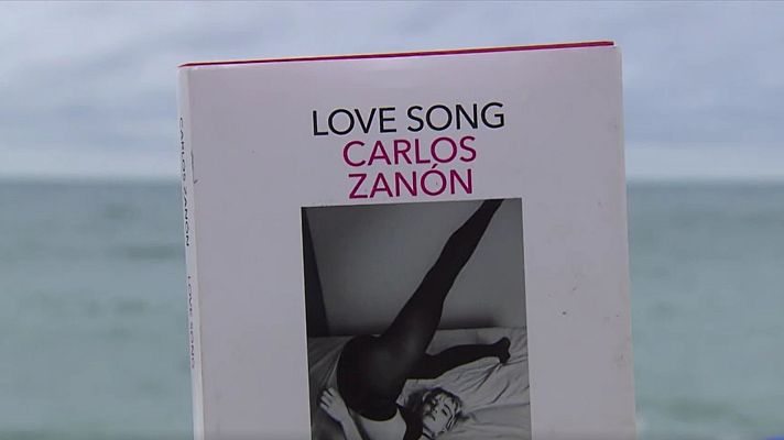 Telediario 2 - 'Love Song', una historia de música, amor y amistad en la última novela de Carlos Zanón