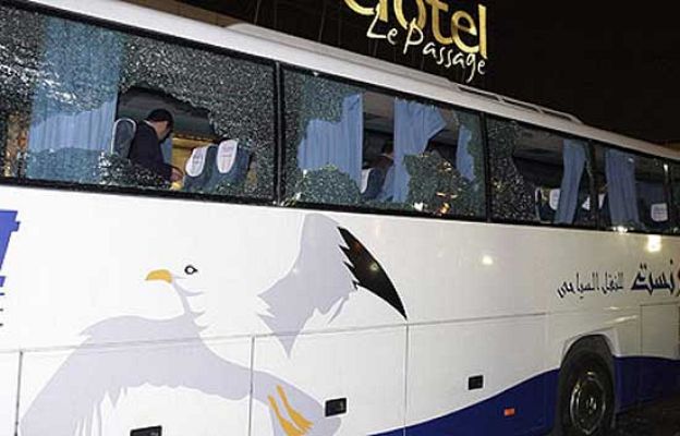  - Grave agresión a Argelia