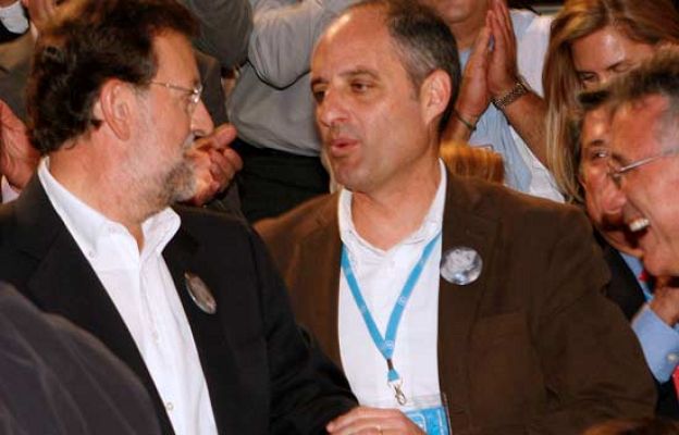 Telediario 1 - Telediario en 4' - 14/11/09