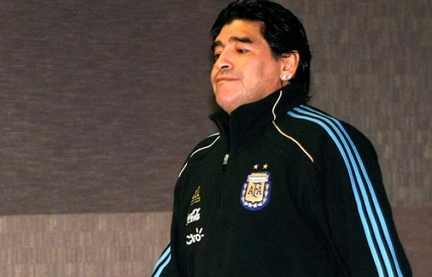  - Maradona busca la clave
