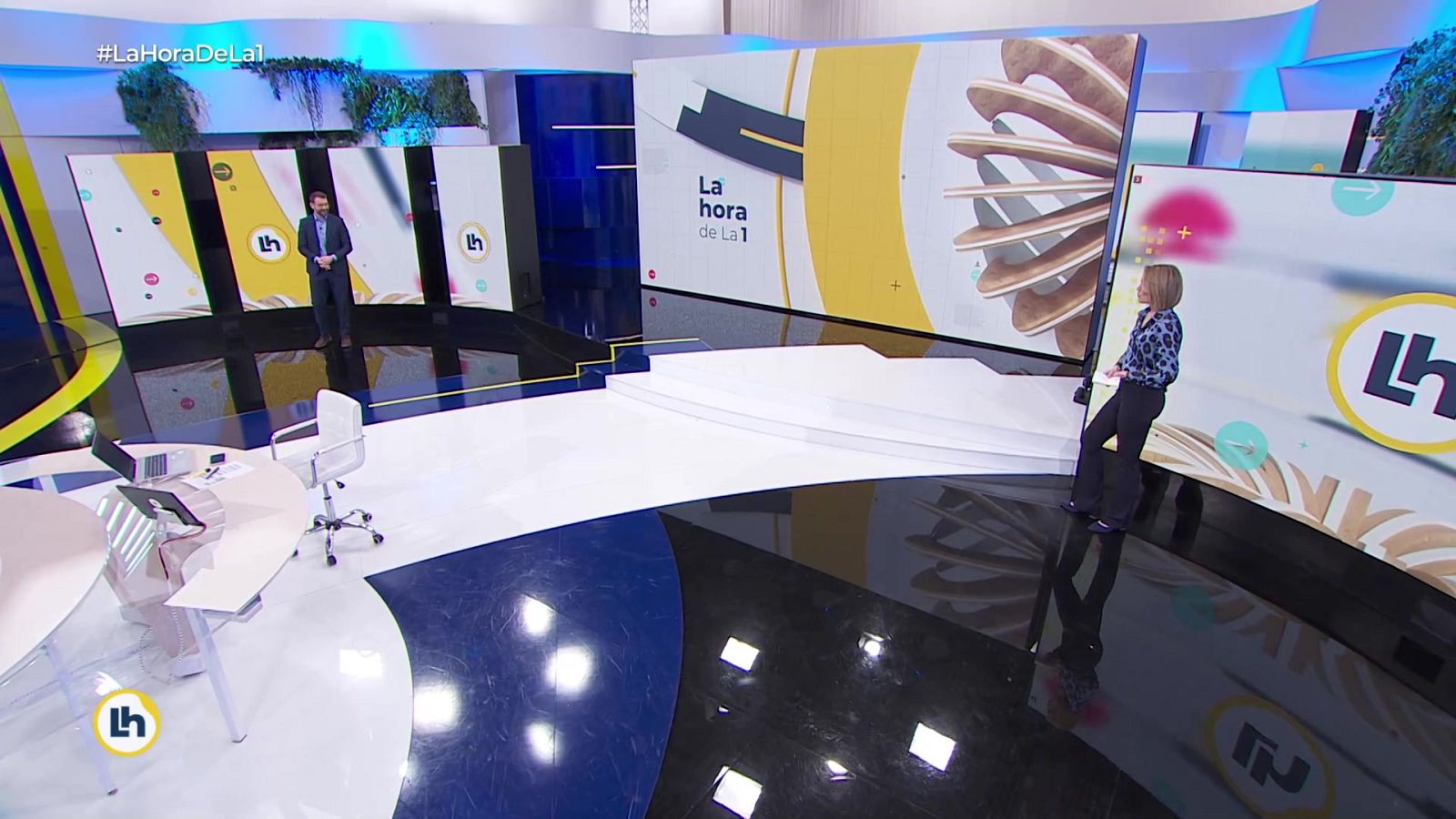 La hora de La 1 - La hora de la actualidad - 13/01/22 - ver ahora