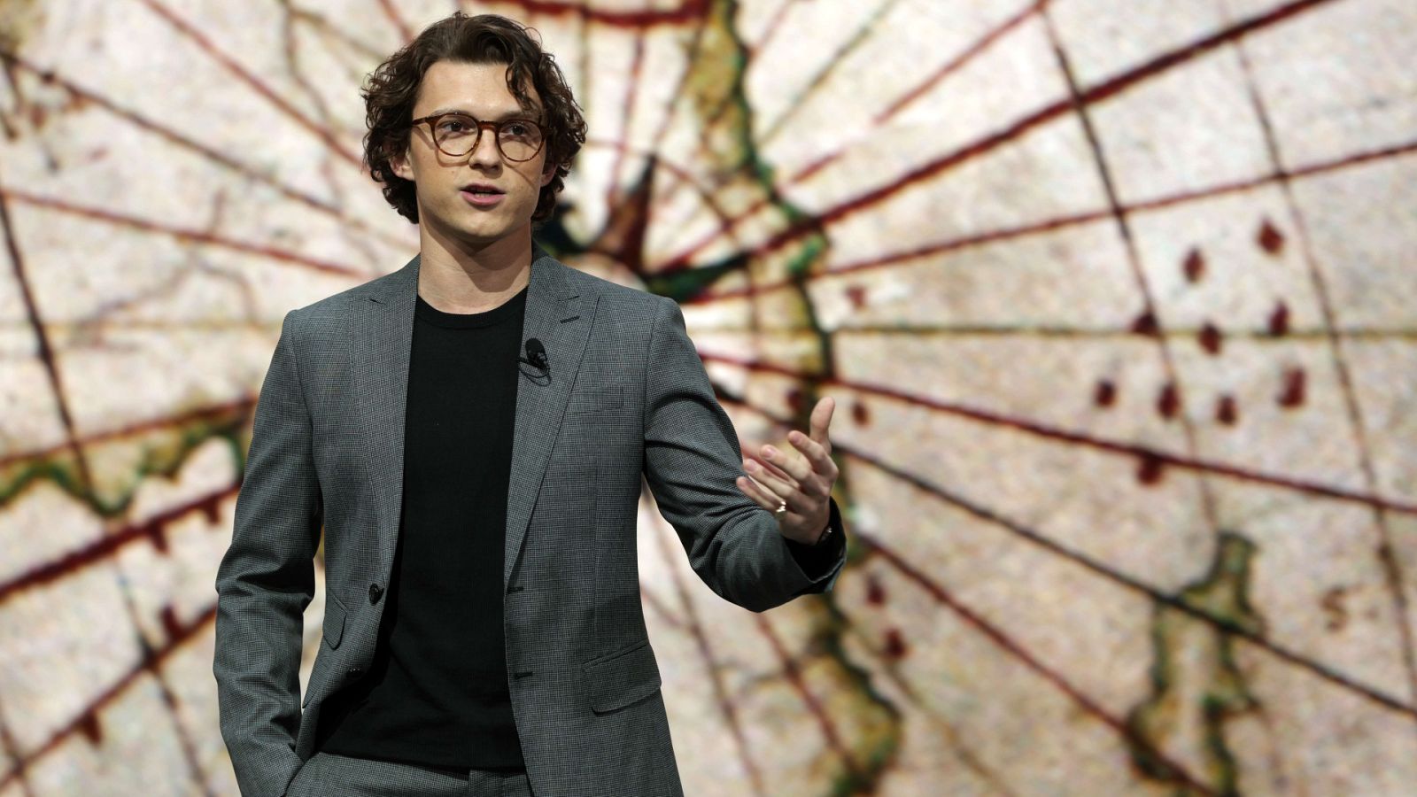 Tom Holland, posible candidato para presentar los Oscar 2022