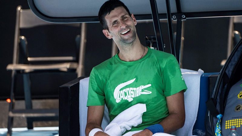 El Open de Australia incluye a Djokovic a pesar de las dudas sobre su deportación