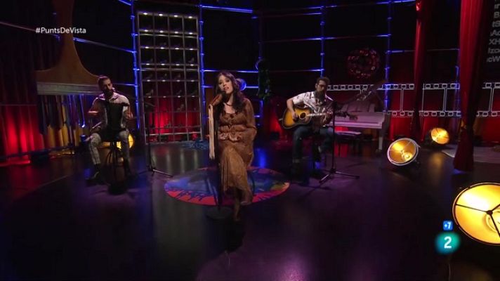 Punts de vista - Jodie Cash i la seva banda interpreten 'Llama la muerte'