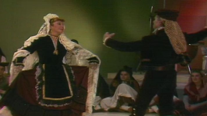 Al caliu de la Feliu - Esbart Dansaire de Rubí i Cobla Mediterrània