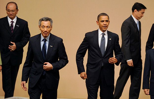 Telediario 1 - Telediario en 4' - 15/11/09