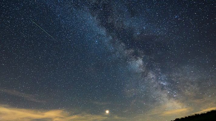 Telediario Fin de Semana - Un meteorito cae en sierra Morena (Ciudad Real)