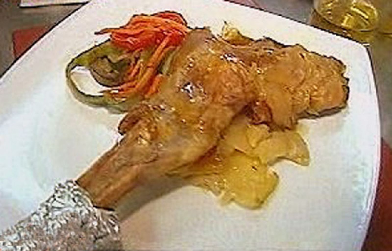 España Directo - Lechazo con patatas panaderas - RTVE Cocina | Ver