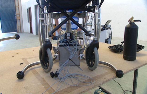 Fábrica de ideas - Inventa: Silla de ruedas elevadora