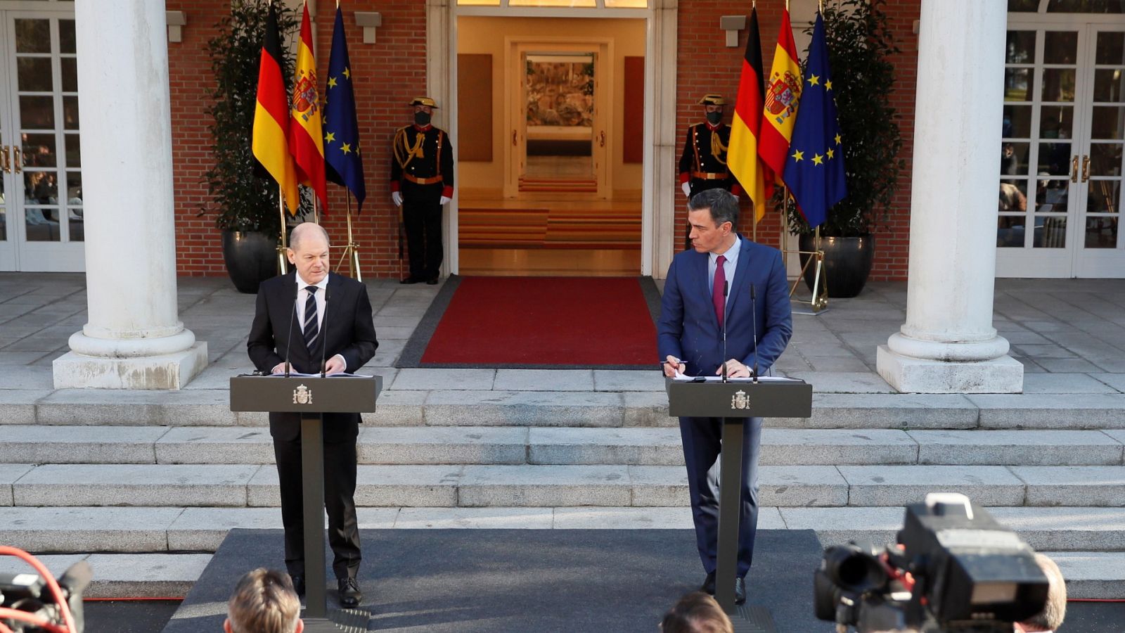 Especial informativo - Visita oficial a España del canciller alemán Olaf Scholz - ver ahora