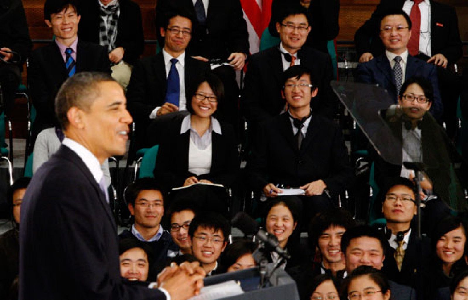 Telediario 2 en cuatro minutos - 16/11/09 | Ver