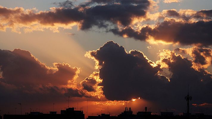 El tiempo - Cielos despejados y heladas intensas en gran parte de la península