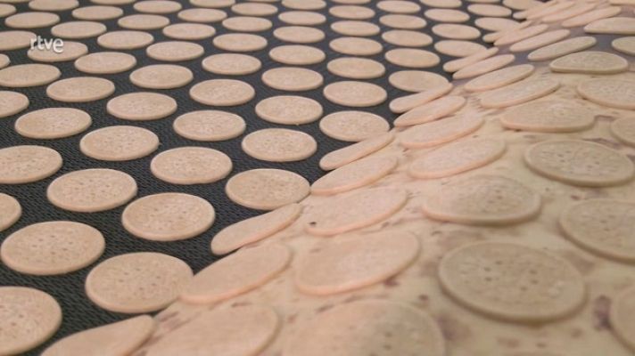 Aquí la Tierra - Cómo se fabrican unas galletas con mucha tradición