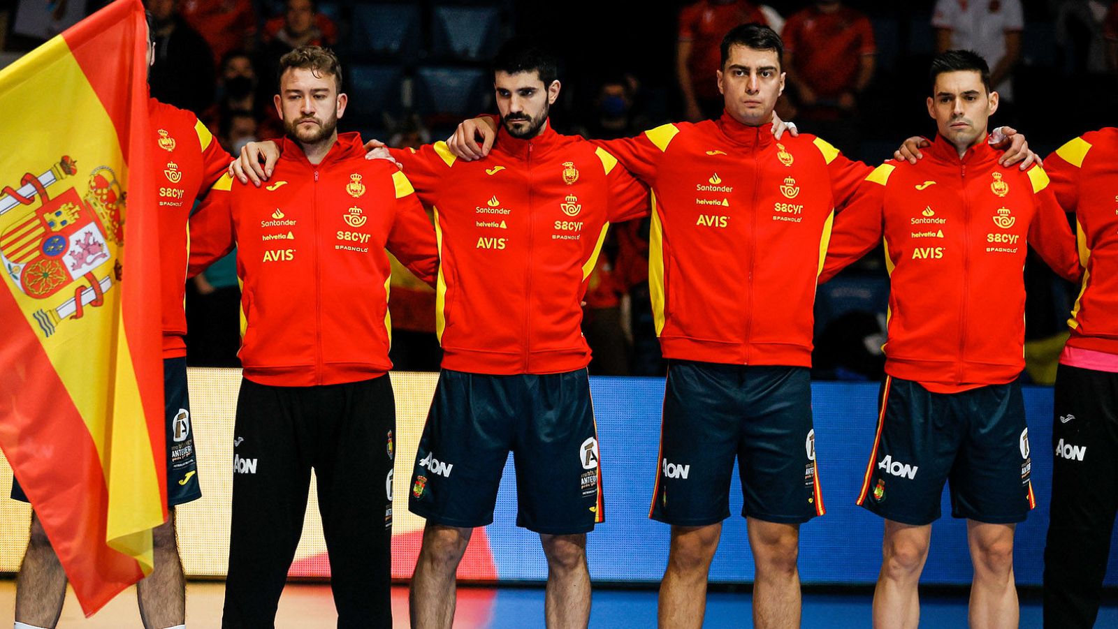 Los Hispanos advierten de la fortaleza de Alemania pese a sus bajas -- Ver ahora