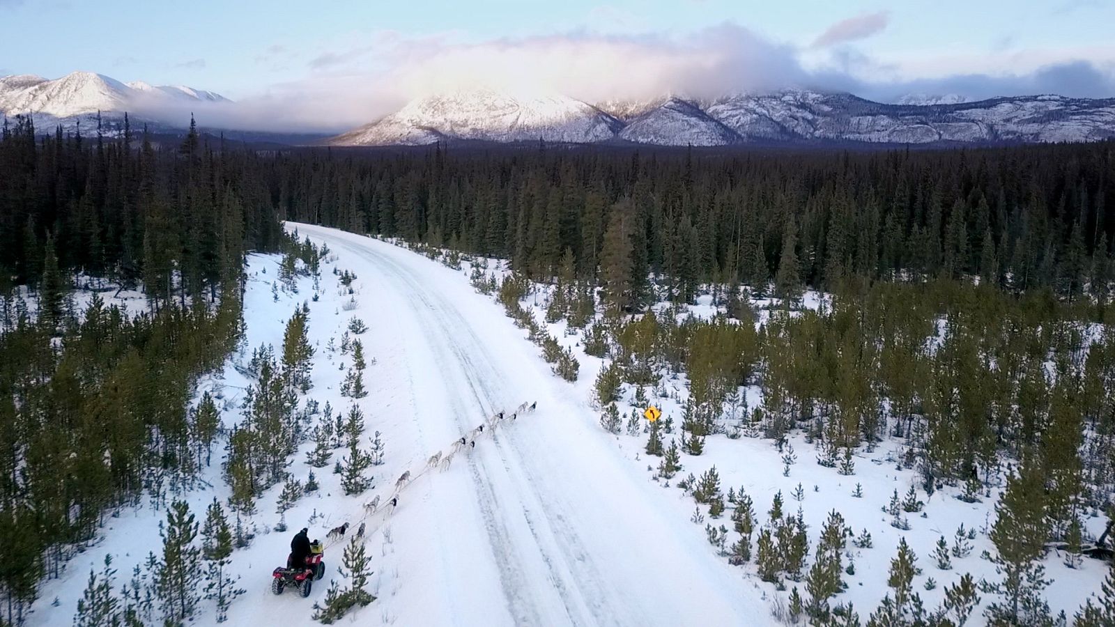 El buscavidas y el musher - Episodio 1: Los personajes - ver ahora