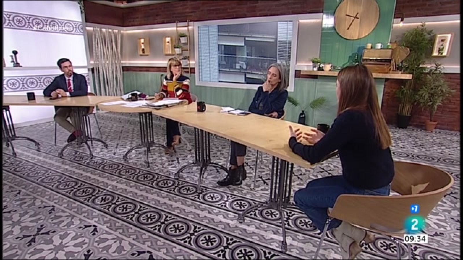 Carmen Cabezas, Assumpta Escarp i 'Las Claves del Siglo XXI'