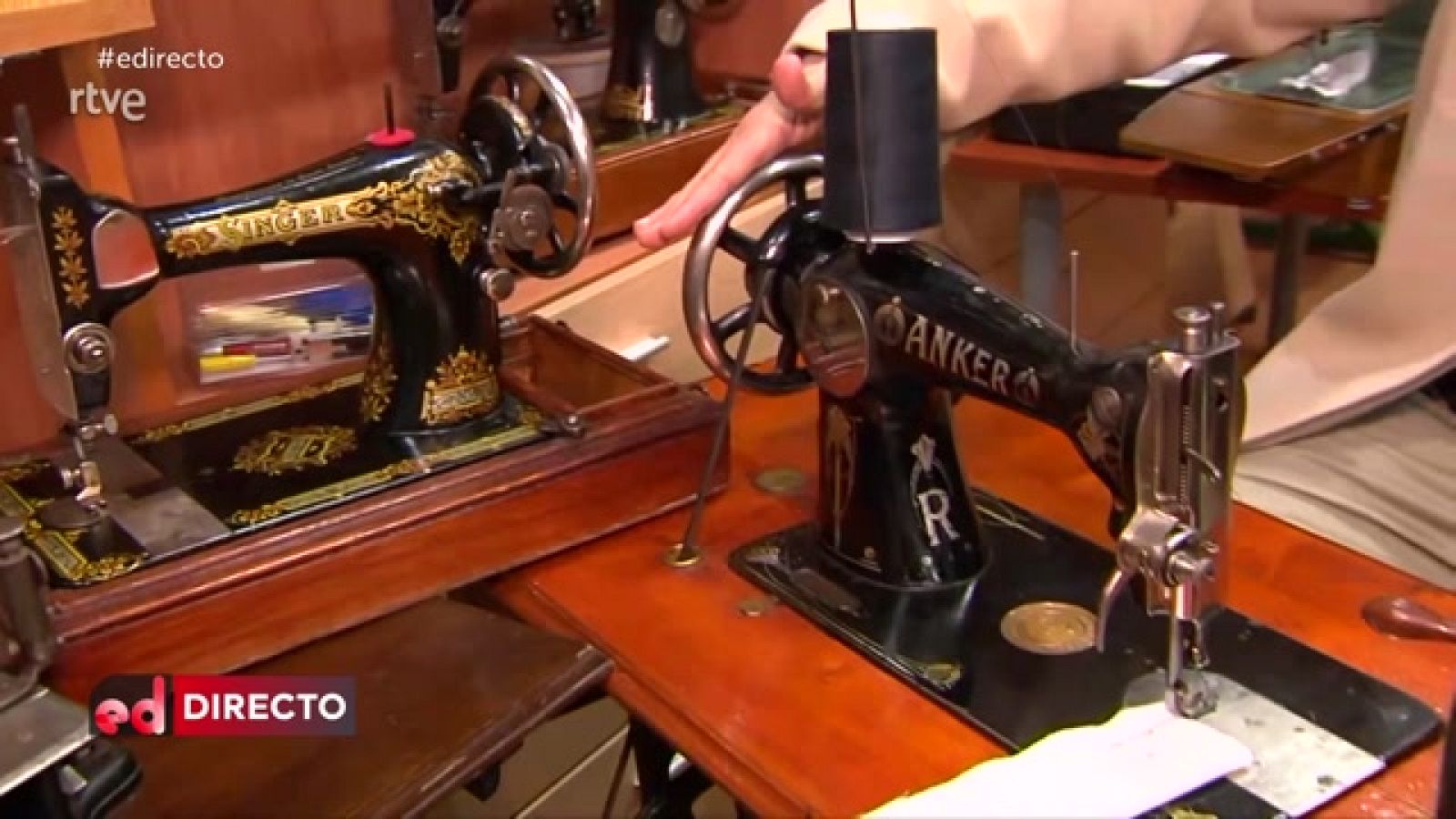 España Directo - Una colección única de máquinas de coser