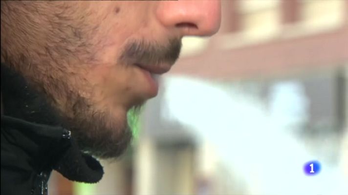 L'Informatiu - El tabac escampa el virus covid fins a 8 metres