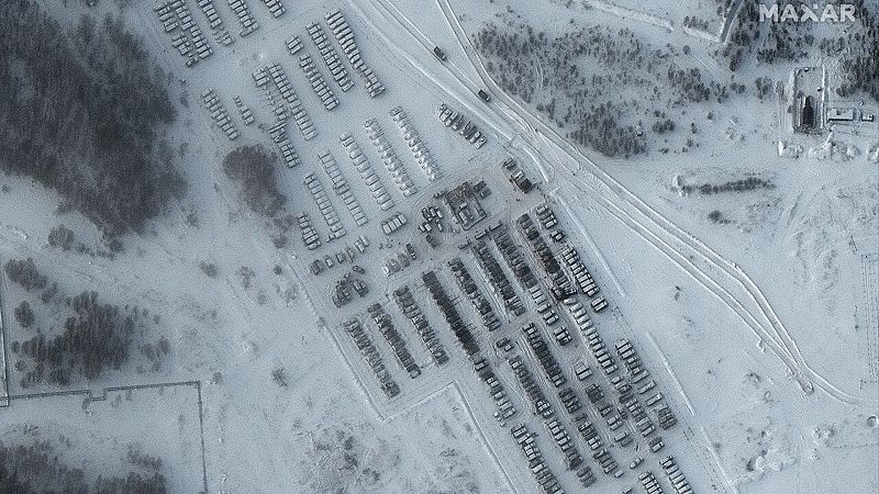 Estados Unidos acusa a Rusia de concentrar más tropas en la frontera para preparar la invasión de Ucrania