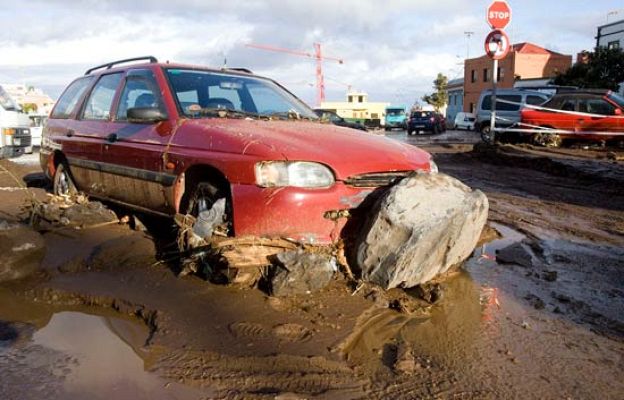 El tiempo - Balance de daños en Tenerife
