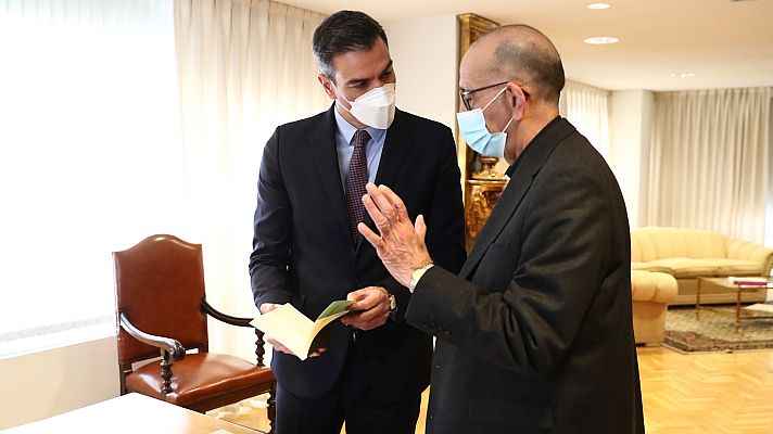 Telediario 1 - Fernando Giménez, vicesecretario de la CEE: "La Iglesia no quiere que figure a su nombre nada que no sea suyo"