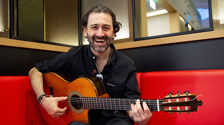 Telediario 2 - Javier Limón publica sus memorias: páginas llenas de anécdotas y música