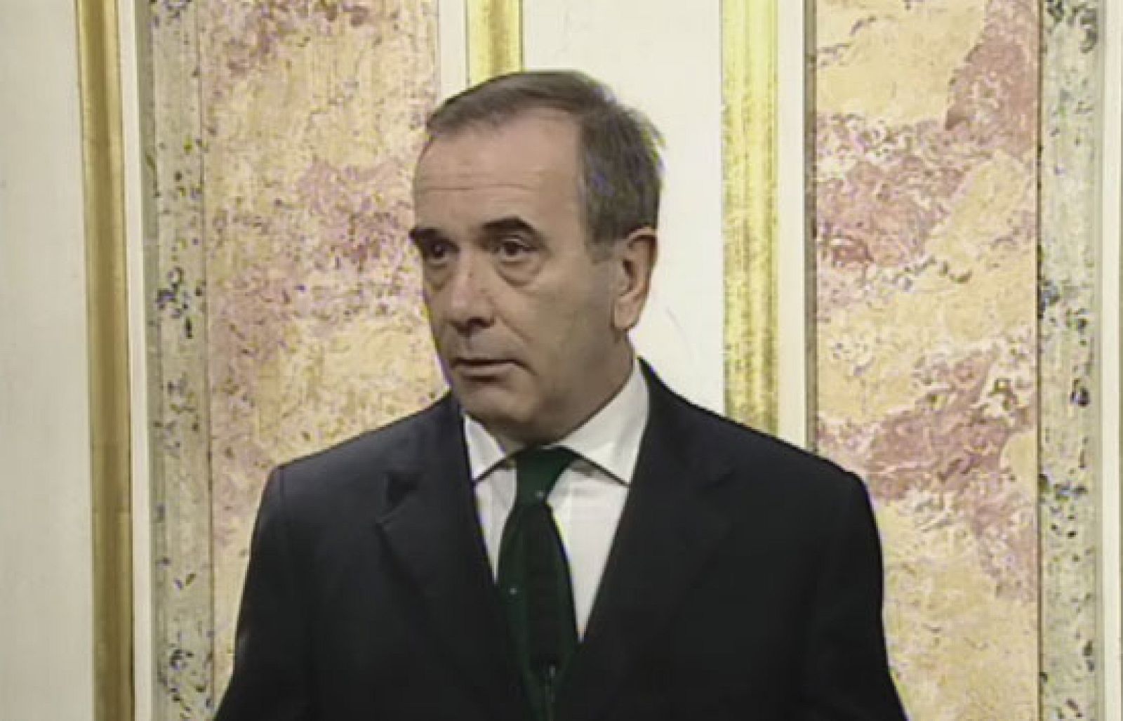 La gestión de la crisis del Alakrana enfrenta al PP y al PSOE | Ver