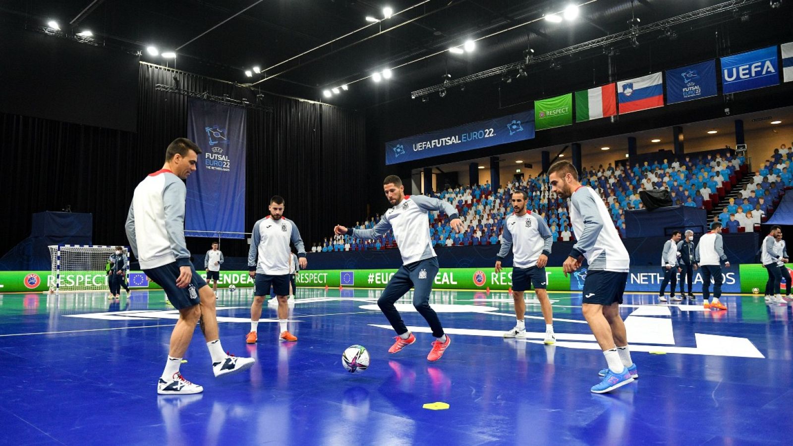 España busca los cuartos de final del Europeo de Futsal 2022