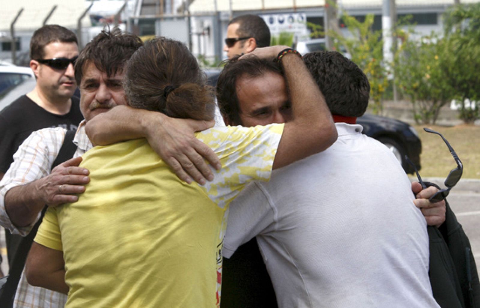 Telediario matinal en cuatro minutos - 20/11/09 | Ver