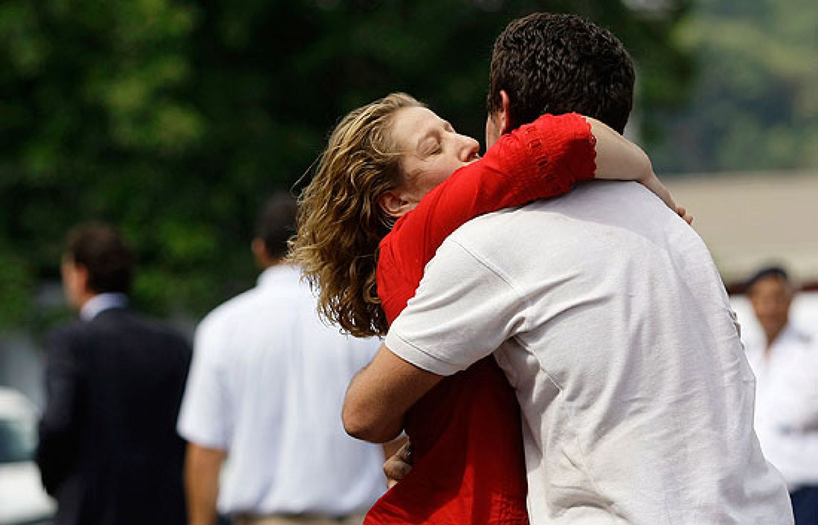 Los marineros del Alakrana llegan a Seychelles tras el "infierno"