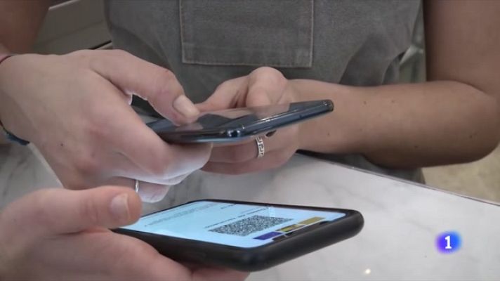 L'Informatiu - Últim dia de passaport covid