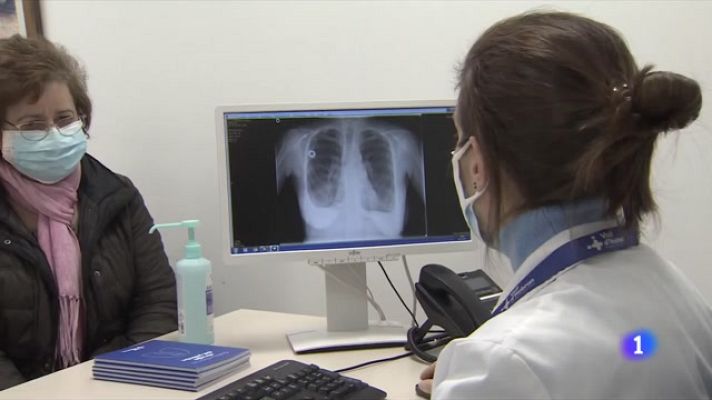 L'Informatiu - Trasplanten tres pulmons a una mateixa persona per primera vegada a Espanya