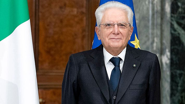 Informativo 24h - Mattarella seguirá como jefe de Estado para salir del bloqueo