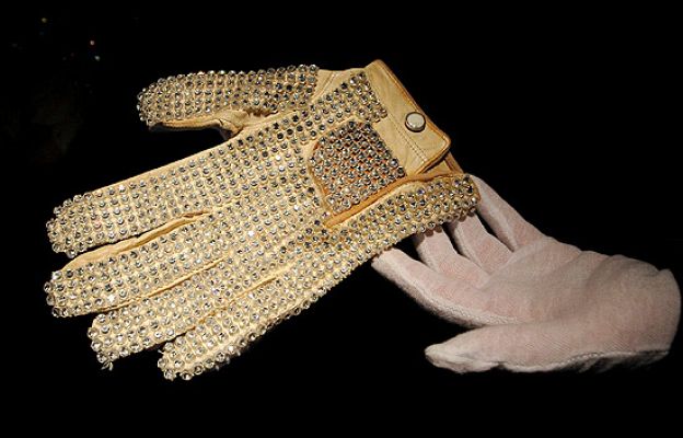  - El guante de Michael Jackson