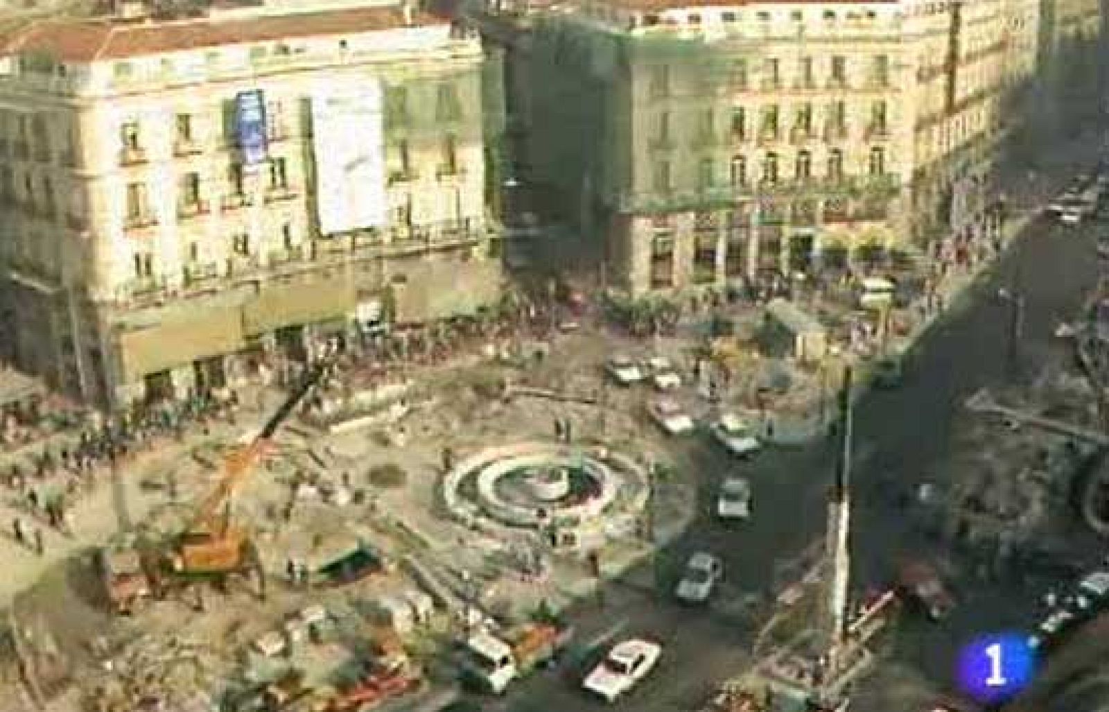 Tras años de obras, la Puerta del Sol, en Madrid, tiene nueva cara. | Ver