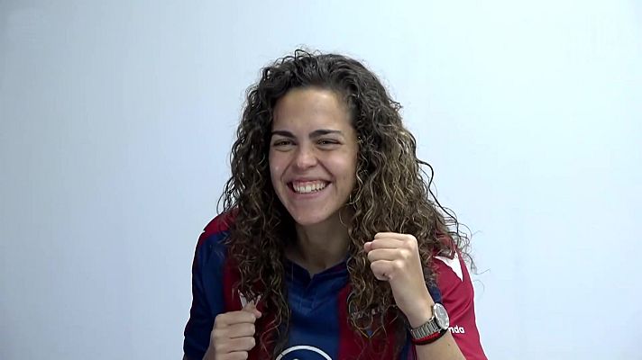 Fútbol - Andrea Falcón