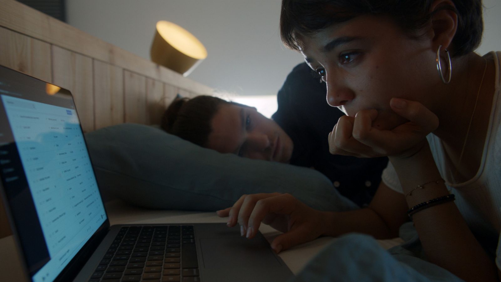 Stalk - Episodio 2: Vamos a espiar - Ver ahora