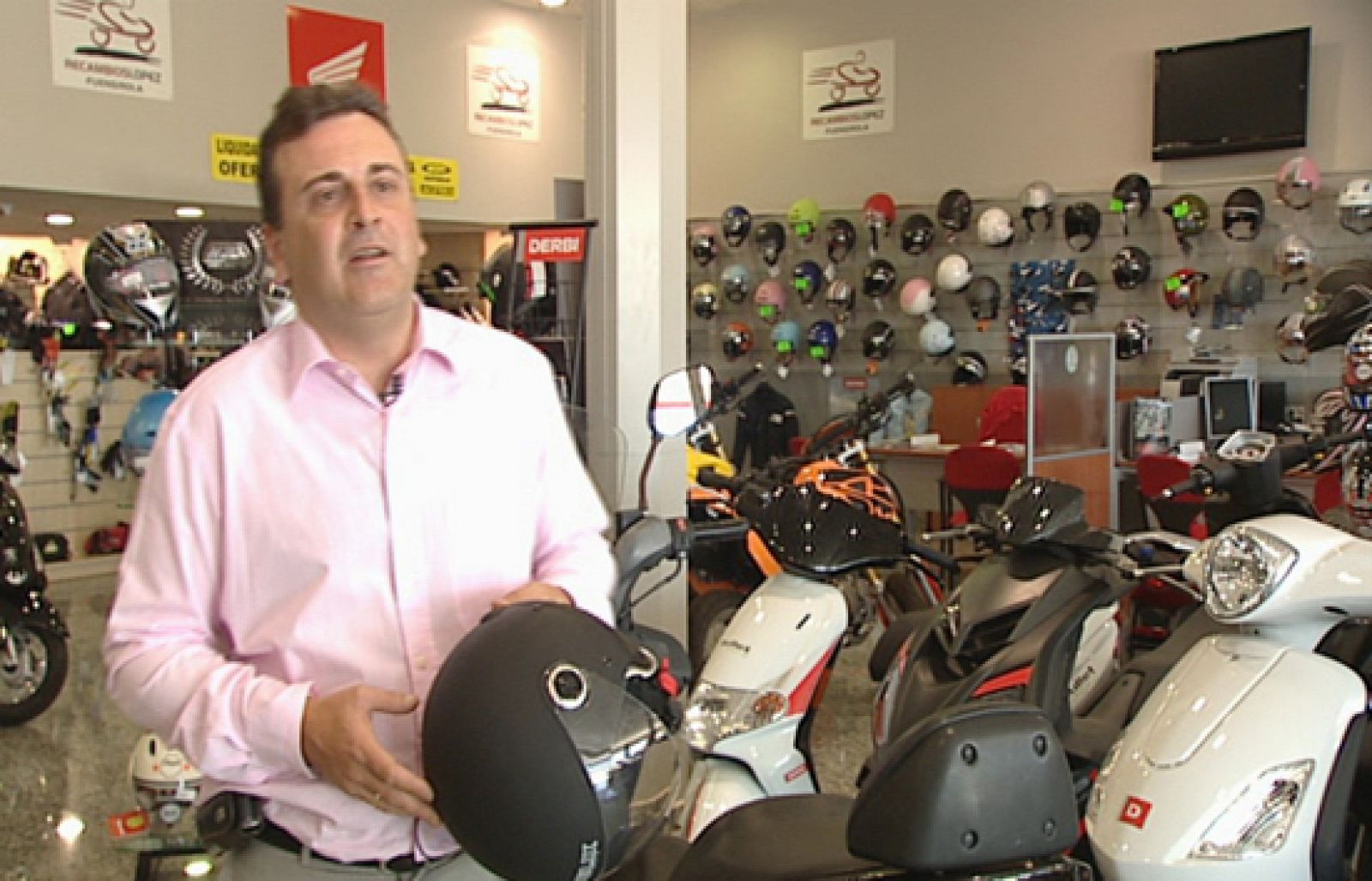 Fábrica de ideas - Inventa: Helmet Hole Locker | Ver