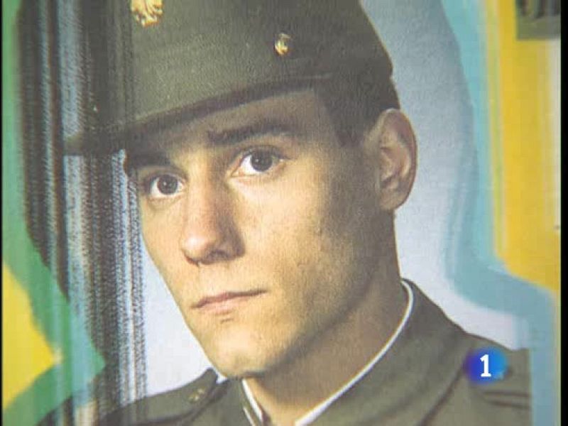 Disco recopilatorio y biografía de Antonio Vega