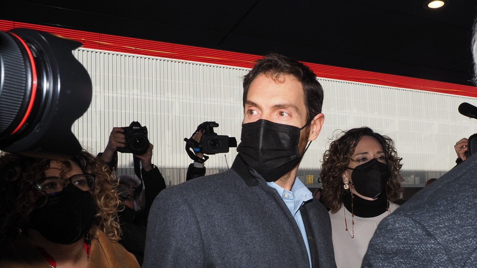 UPN decide si expulsa a los diputados Sayas y Adanero