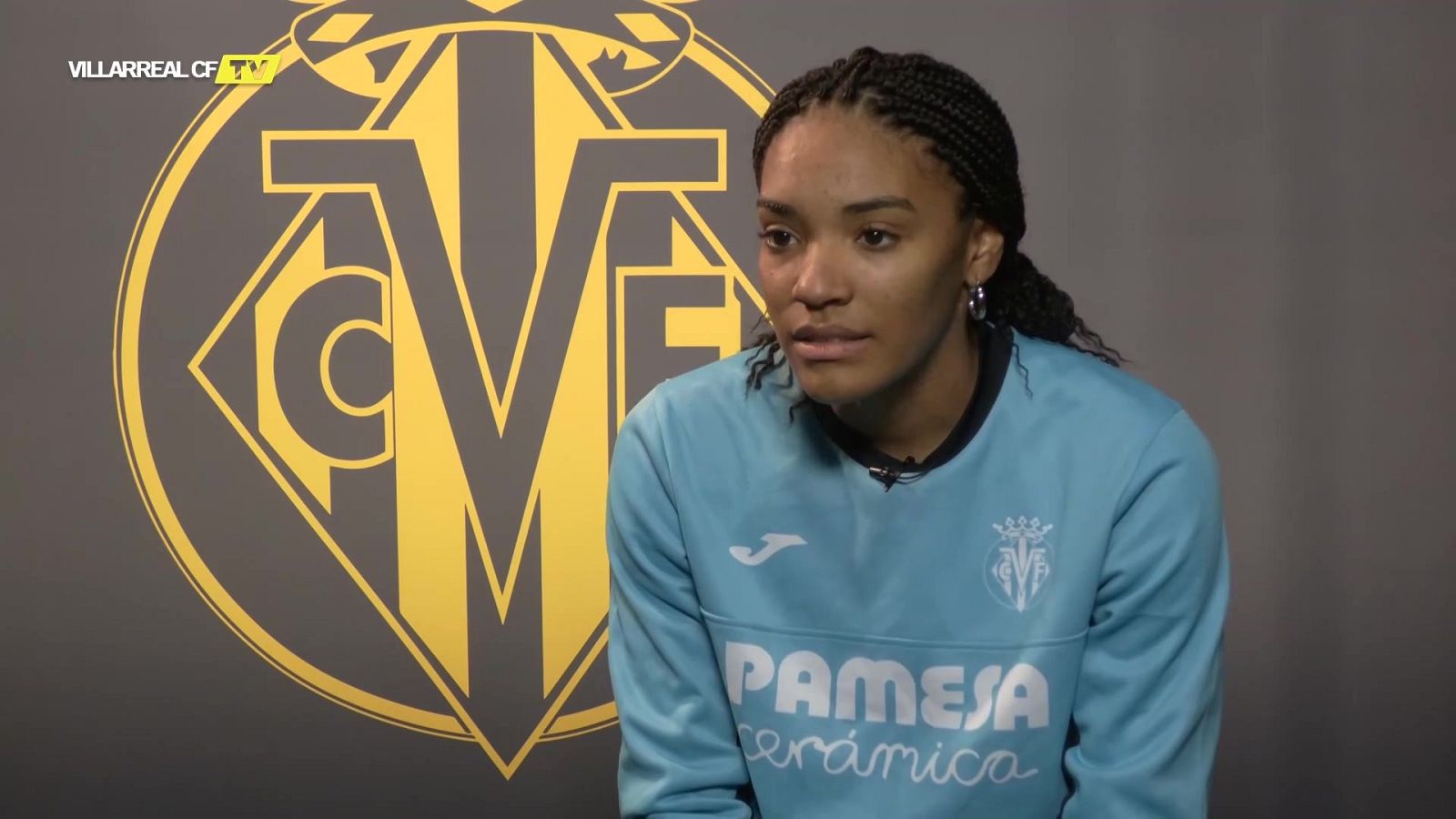 Fútbol - Salma Paralluelo - ver ahora