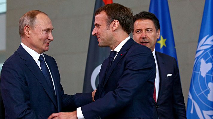 Telediario Fin de Semana - Macron se reúne con Putin este lunes en Moscú para mediar en la crisis de Ucrania