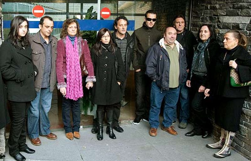 Los tripulantes del Alakrana están prestando declaración ante el juez Pedraz, a quien ya le ha contado las distintas  vejaciones a las que les sometieron los piratas durante los 47 días de secuestro.