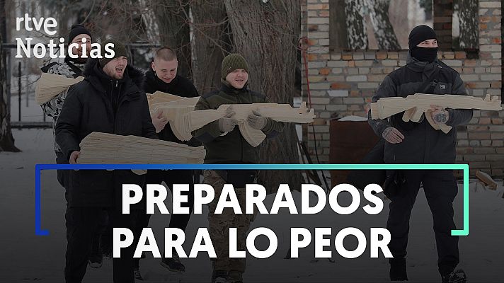  - Fusiles de madera ante la amenaza rusa