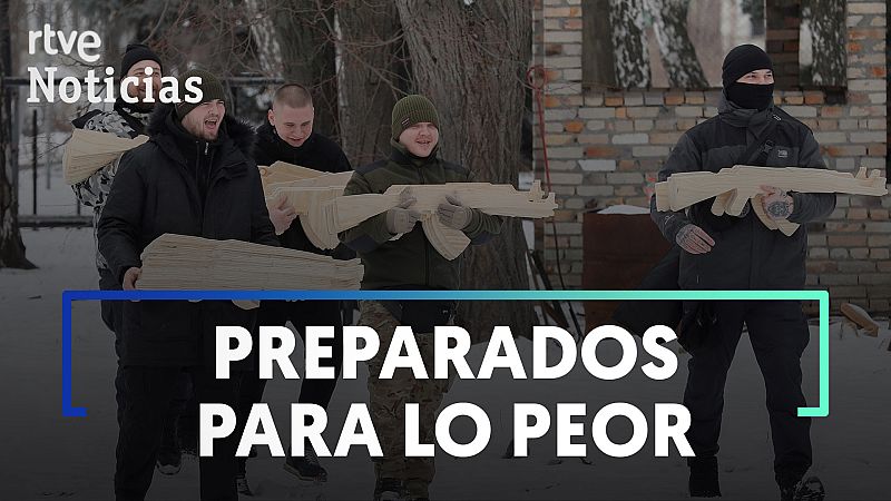 Fusiles de madera ante la amenaza rusa